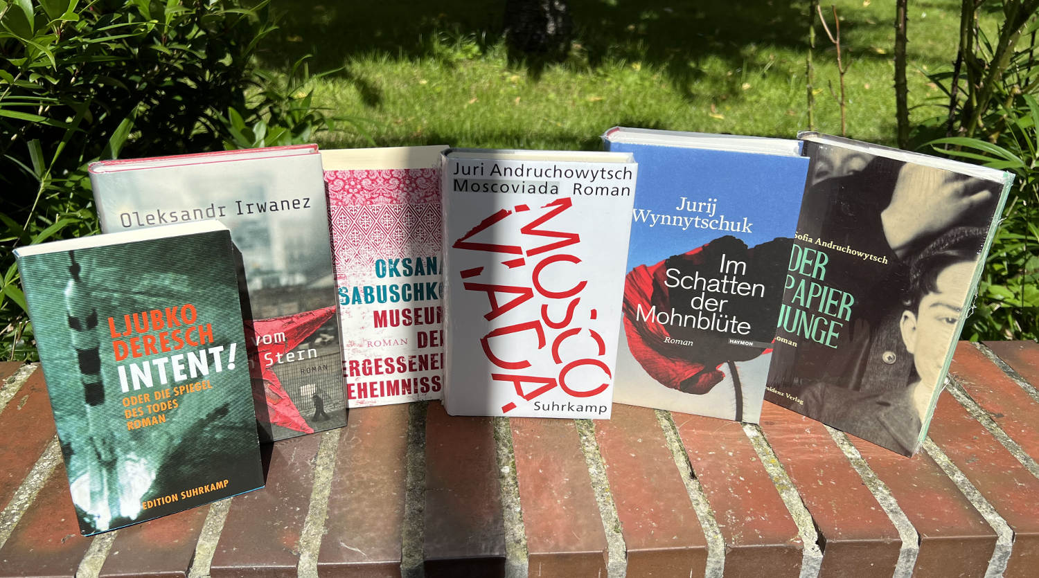 MODERN AUTHORS