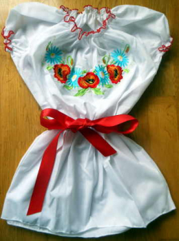 Preview: CD122_03 Ukrainian embroidered blouse long red Size 122